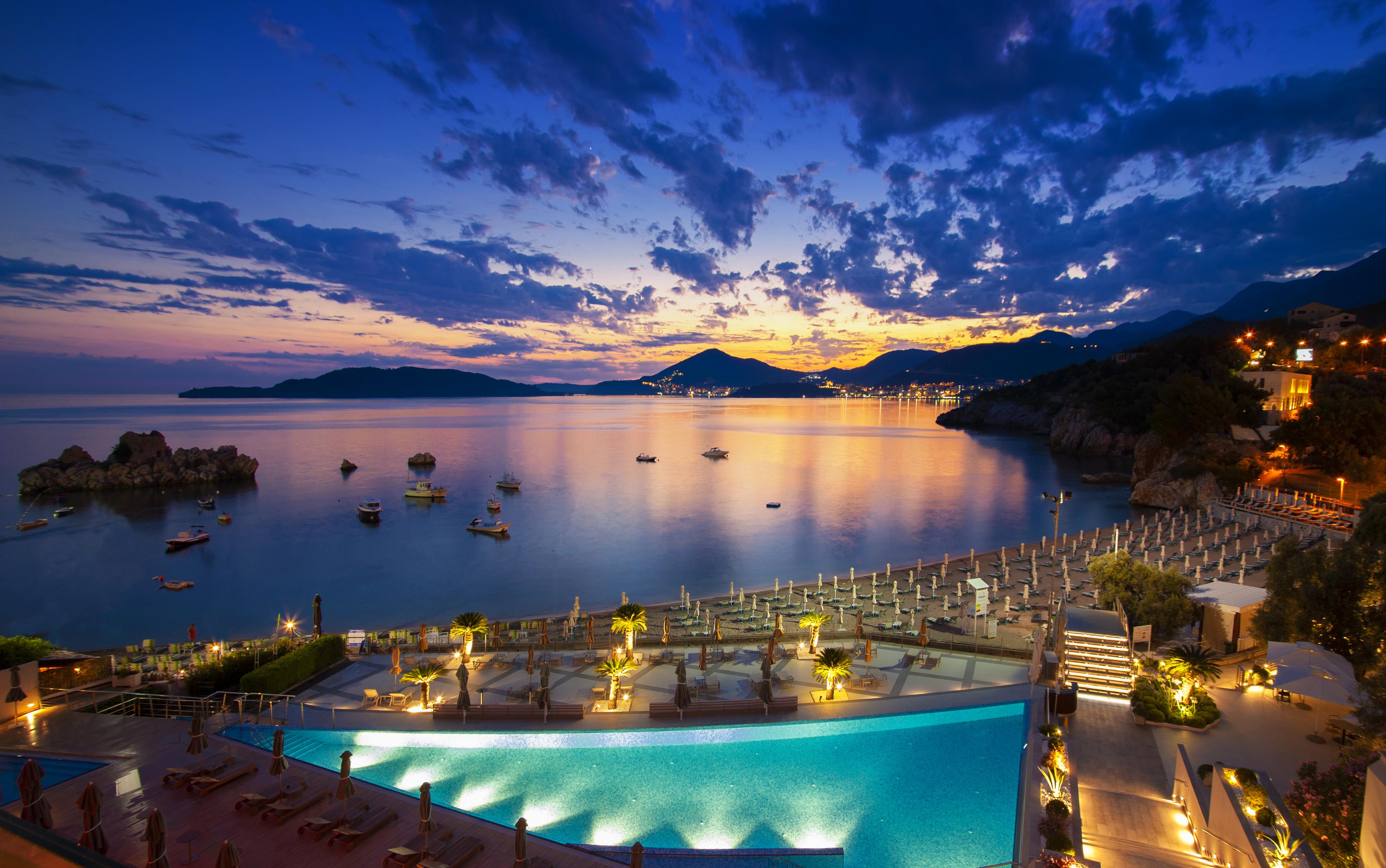Maestral & Casino Hotel 5*